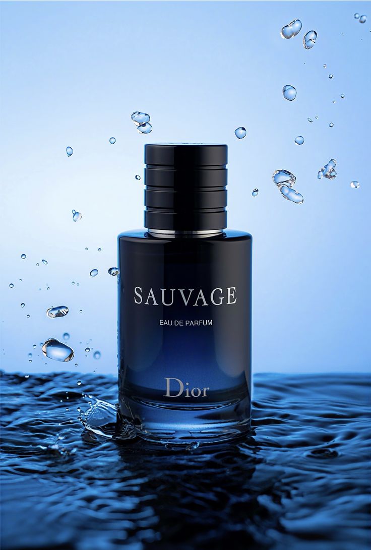 CHRISTIAN DIOR